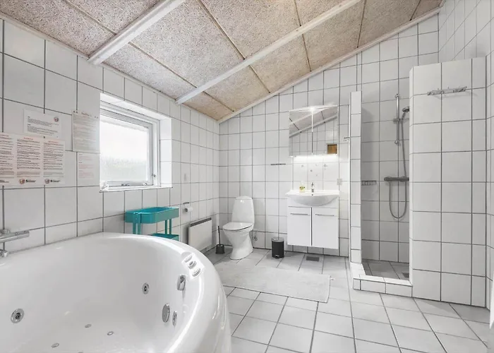 0047-romo-raevlingevej-1 Holiday home *